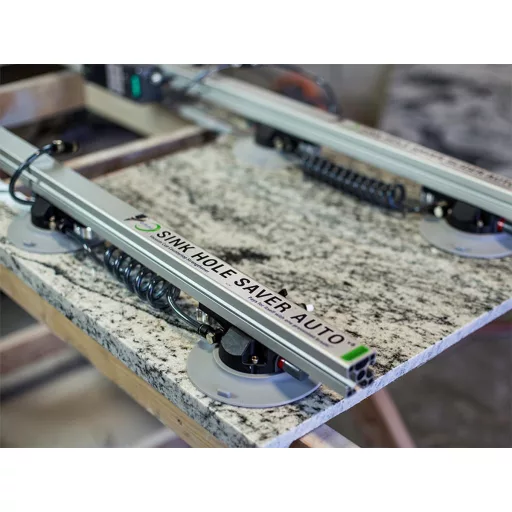 OMNI CUBED SINK HOLE SAVER AUTO V6 (7') 1 db - 2100 mm hosszú sínnel